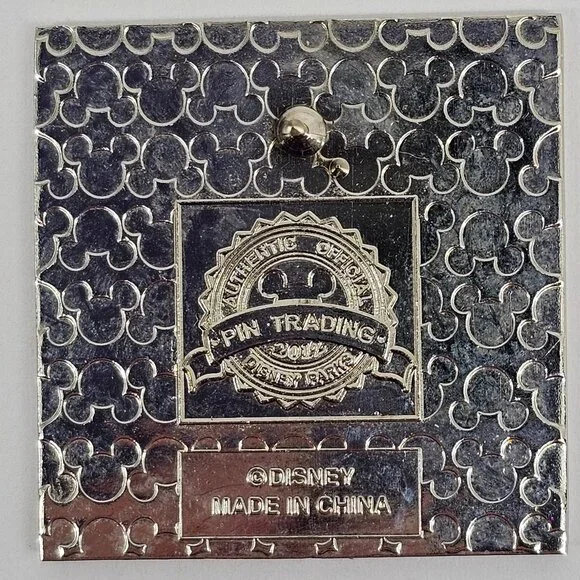 DISNEY Pin Trading ~ Character Deluxe Starter Set ~ PLUTO ~ 2013 - Picture 8 of 11